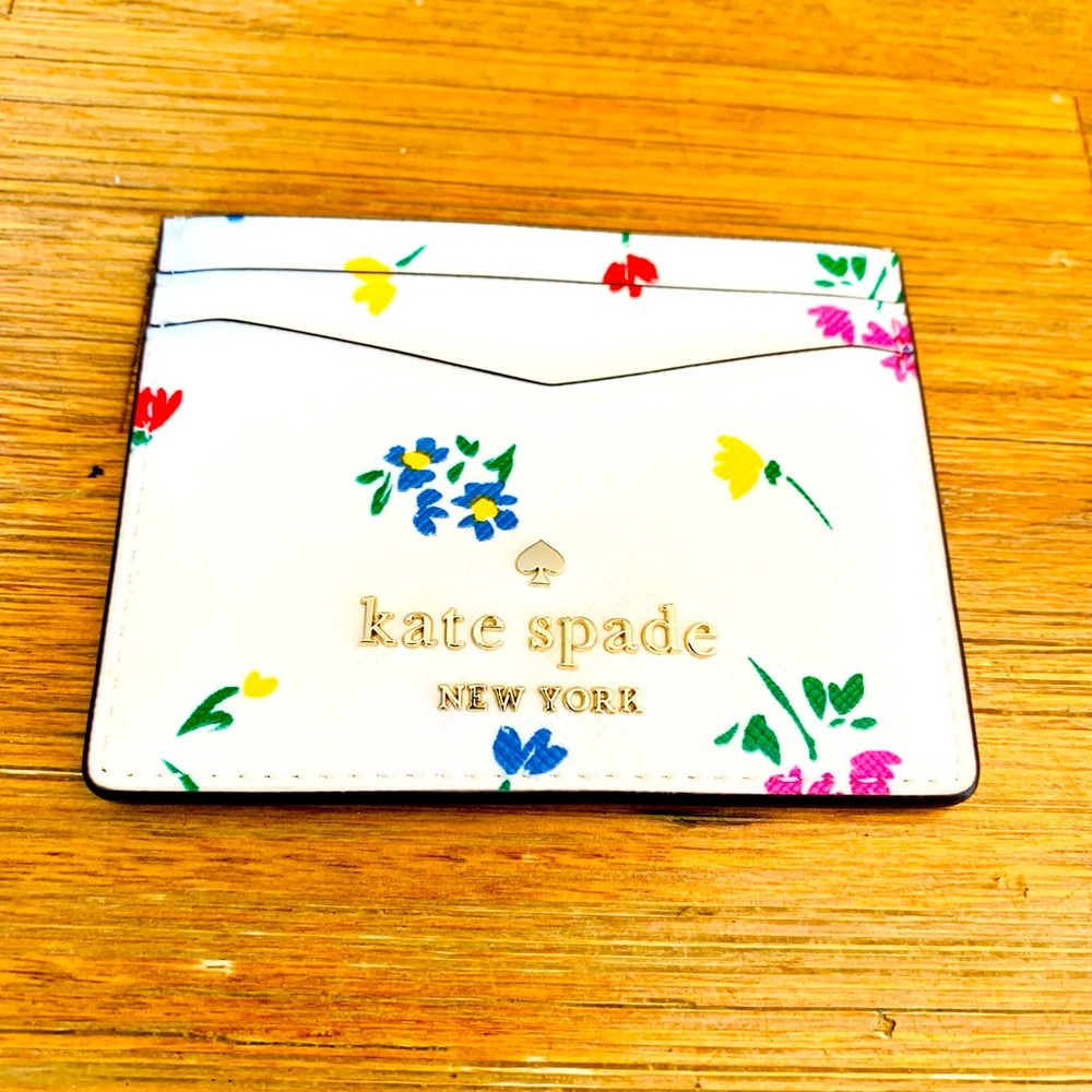 Kate Spade Lily Blooms Garden Floral Card Holder wallet